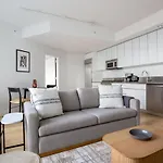 Midtown West 2Br W Gym Wd Nr Park Nyc-1313