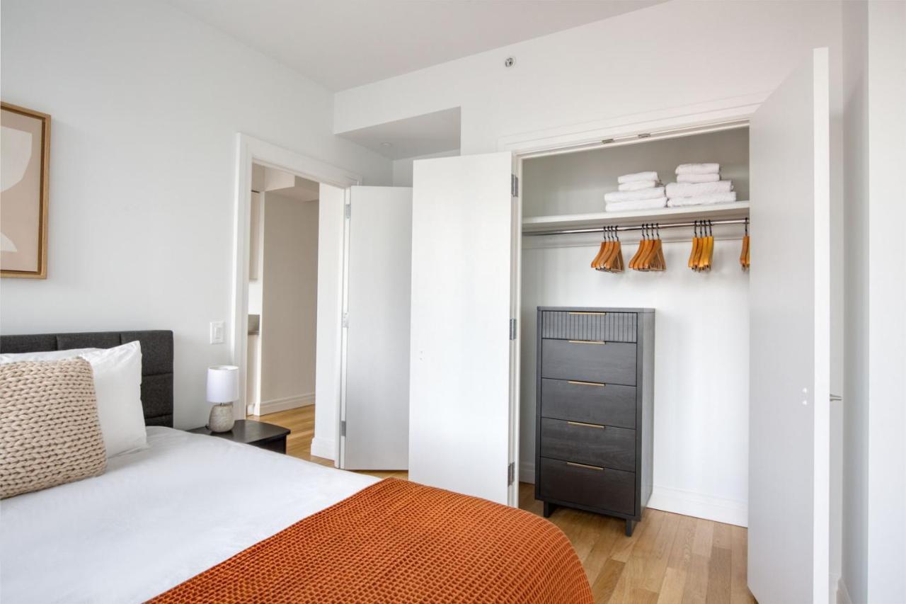 Apartment Midtown West 2br W Gym Wd Nr Park Nyc-1313 *