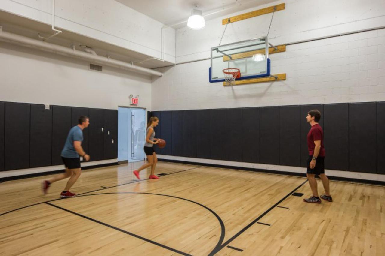 Midtown West 2br W Gym Wd Nr Park Nyc-1313 Apartment *