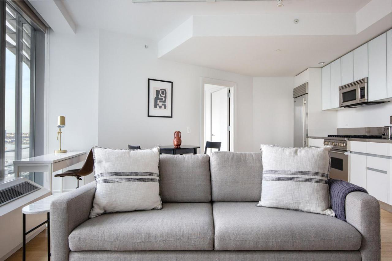 Midtown West 2br W Gym Wd Nr Park Nyc-1313